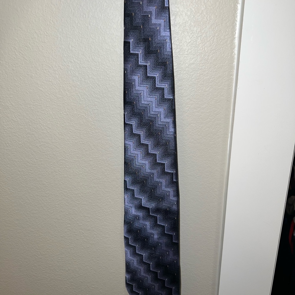 Blue Joseph & Feiss 100% silk tie